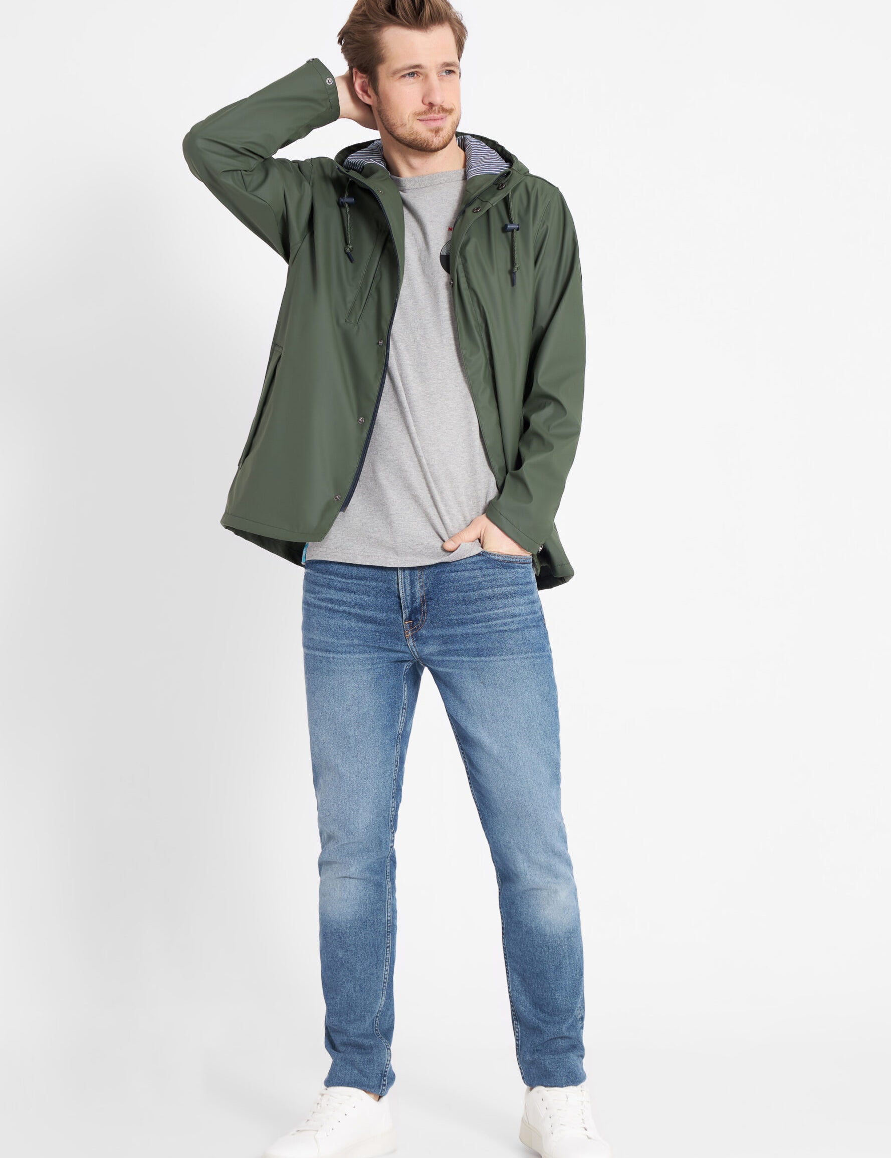 M-02-PU-Passby_fisher_RE-050-010-olive-navy_011-scaled-3.jpg