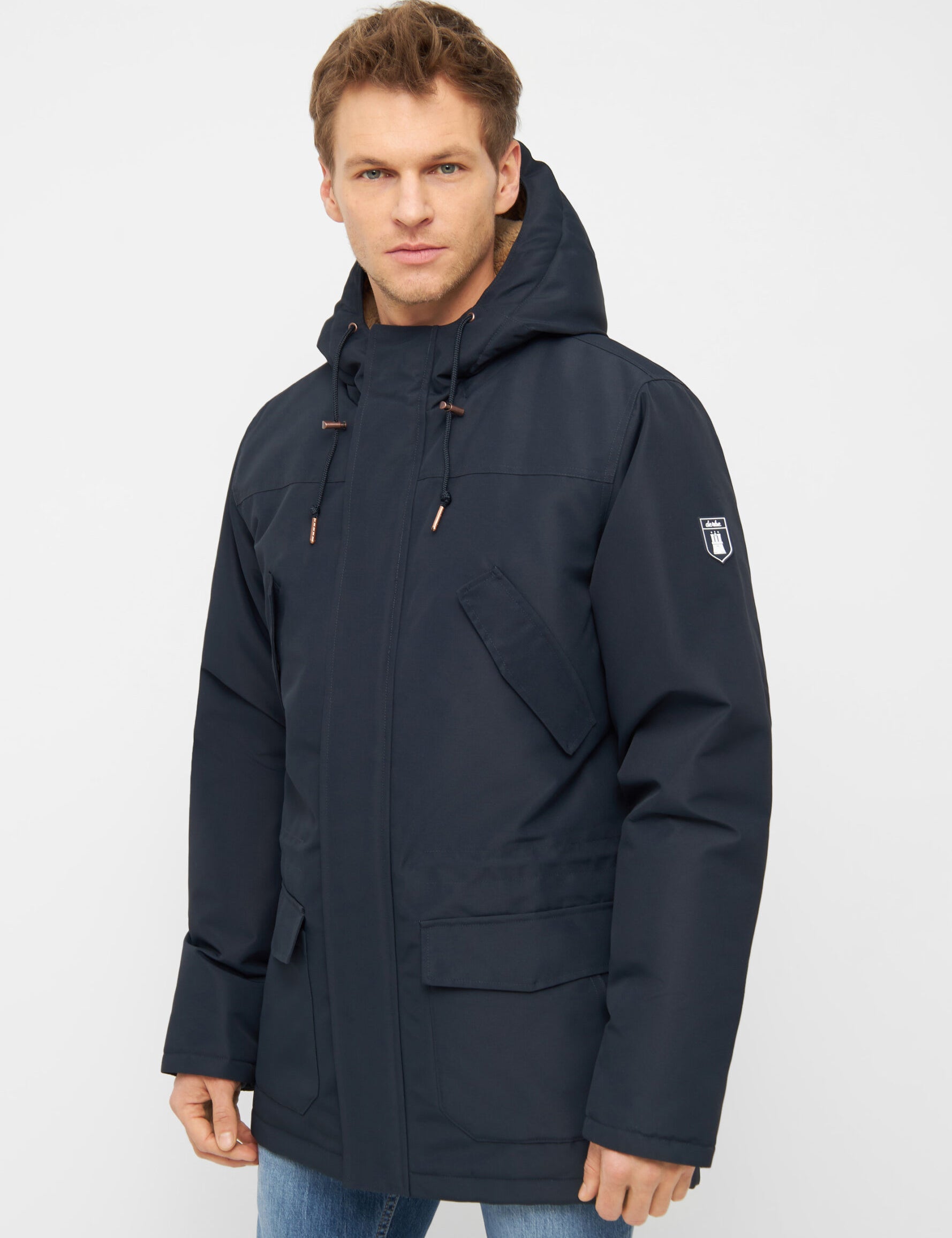 M-02-XX-Festholm-navy-caramel-010-9817_010-scaled-3.jpg