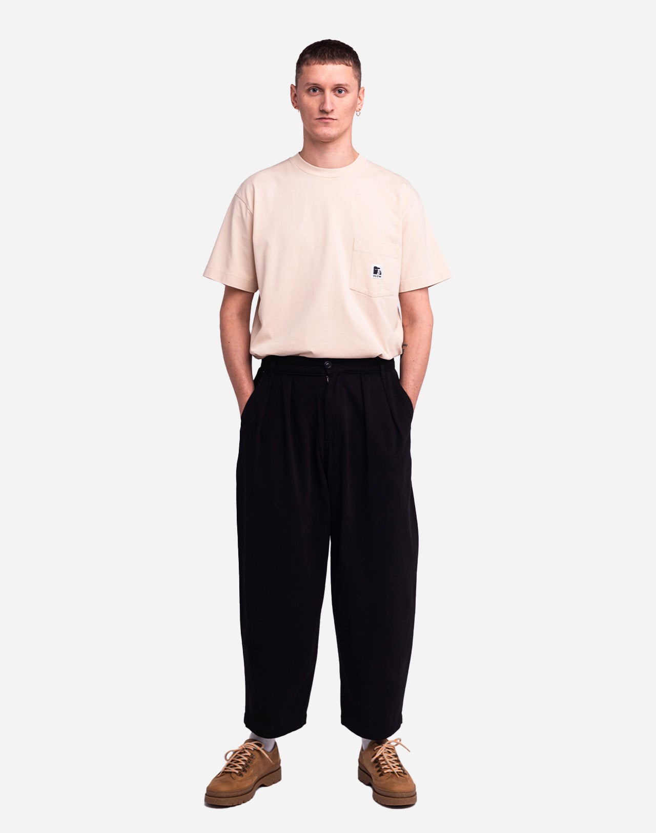 PANTALONCARGEOTNOIR_1.jpg