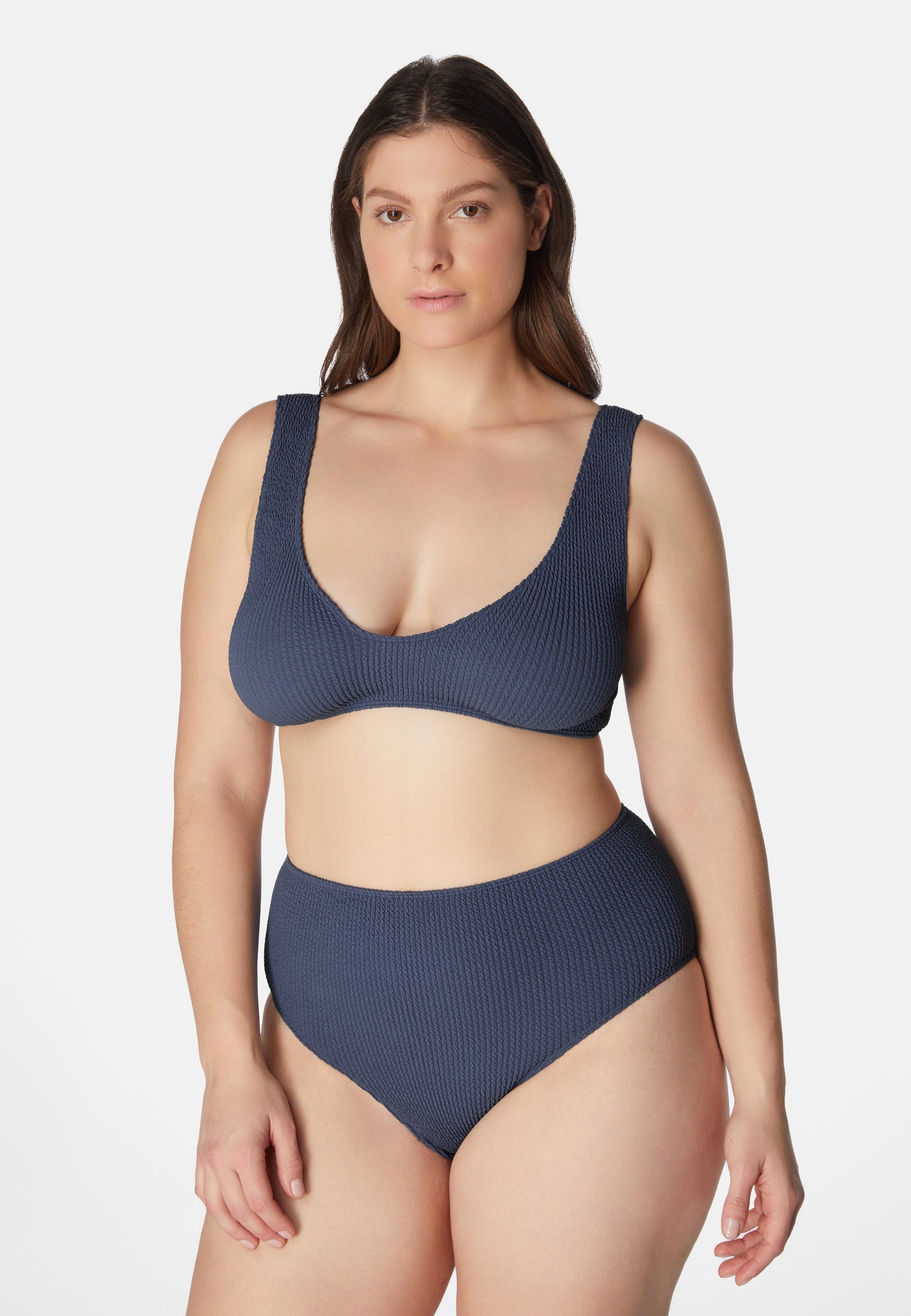 Bikini Adele