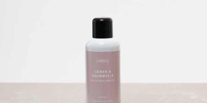 Spezialwaschmittel-Leinen-Baumwolle_240ml_700x1050-Kopie.jpg