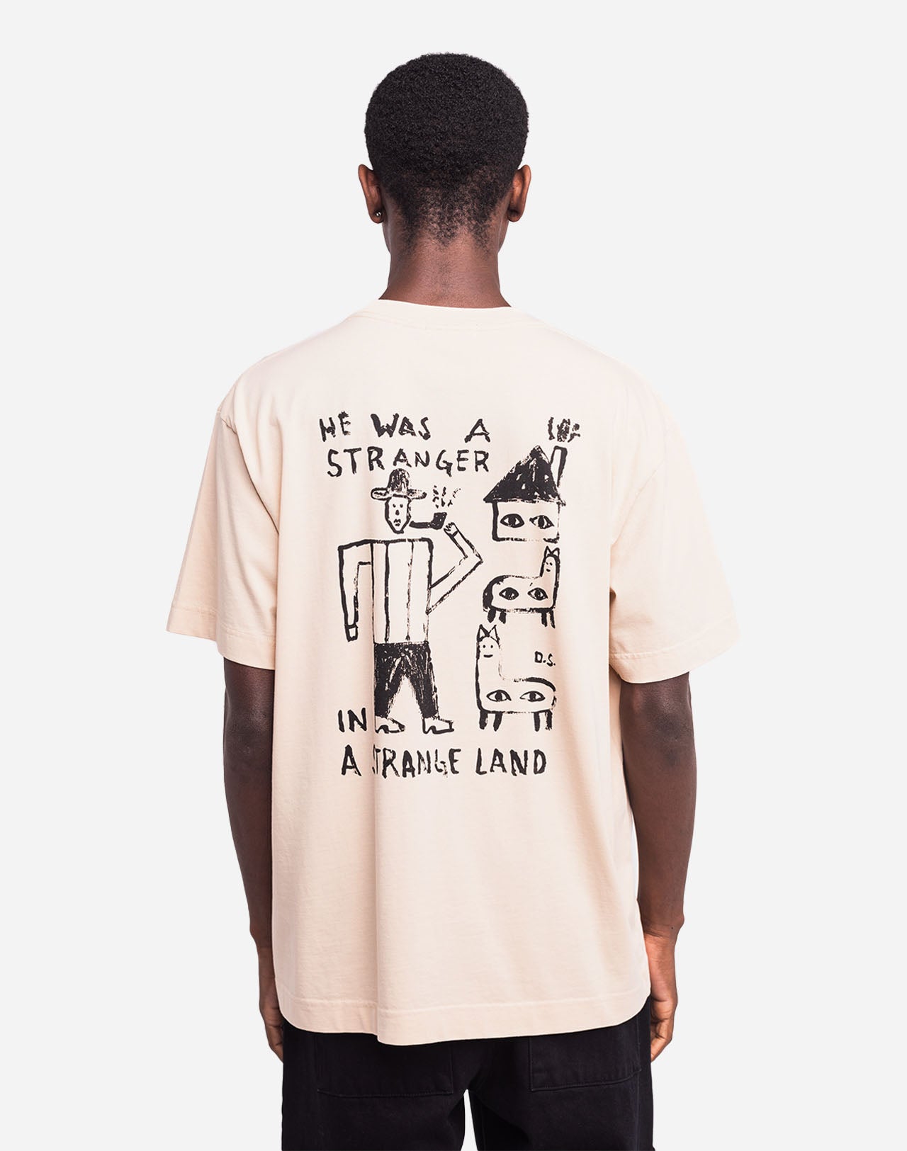 T-SHIRTSTRANGERCREME_1.jpg