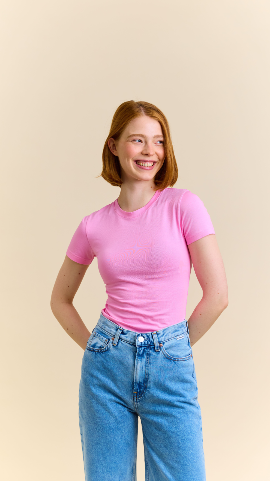 Tight T-Shirt aus Bio-Baumwolle