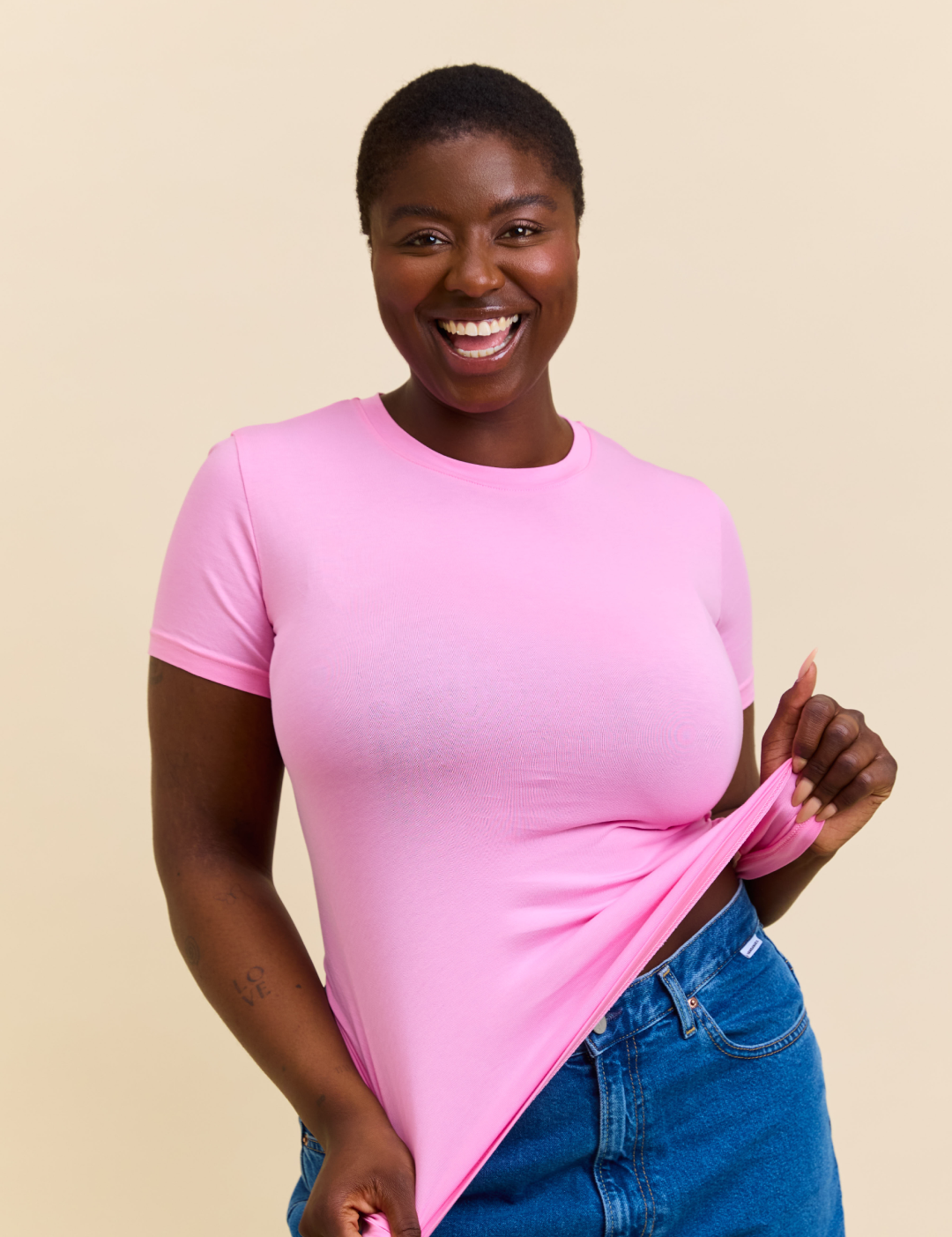 Tightshirt_kurz_Pink_2_sophia.emmerich.png