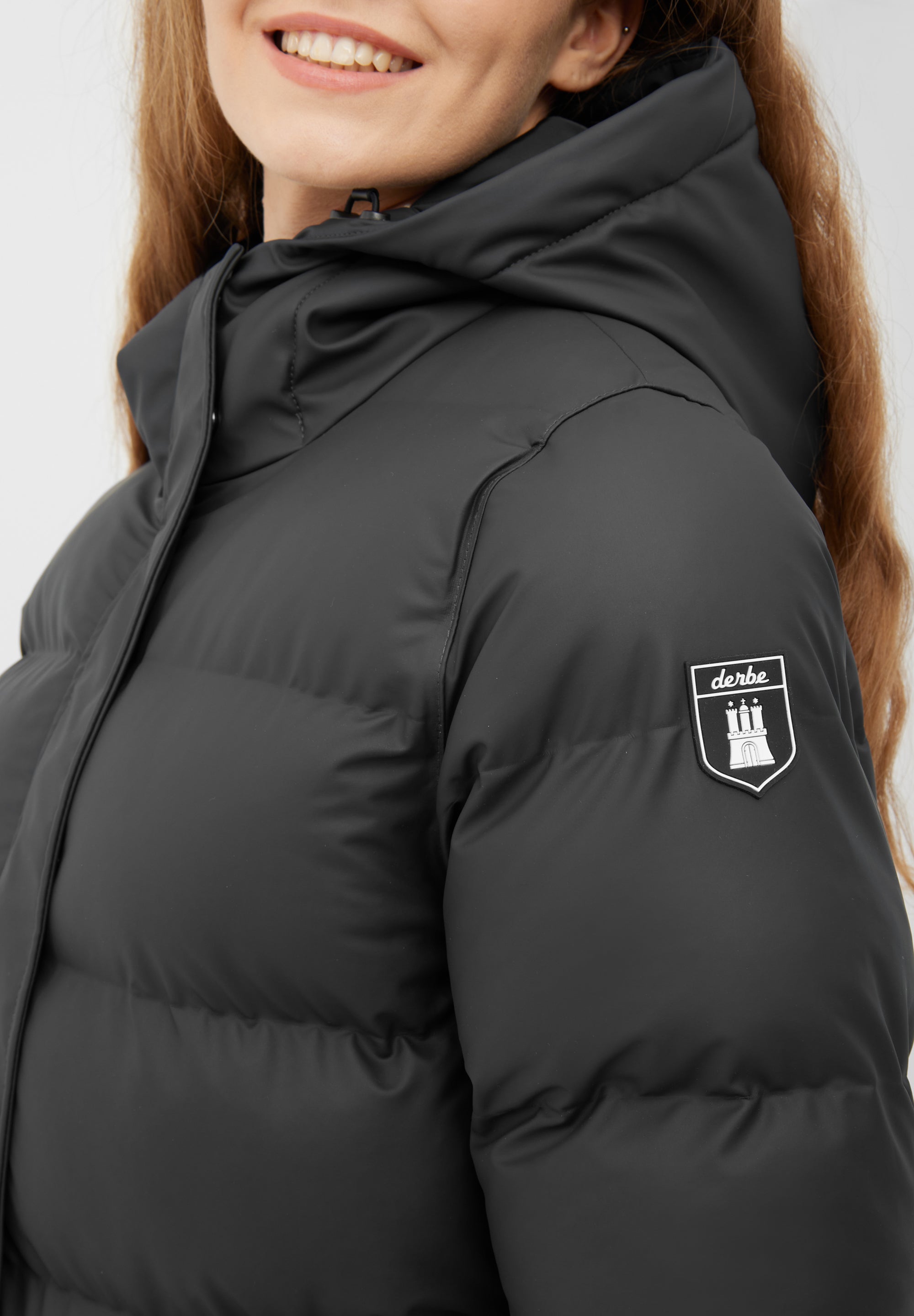 Interholm - Jet Black