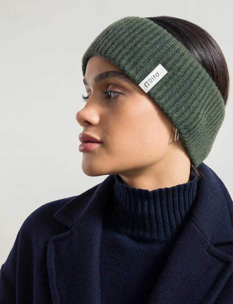 Woman-Recycled-Cashmere-Headband-Lara-5_800x1200_crop_center-2.webp