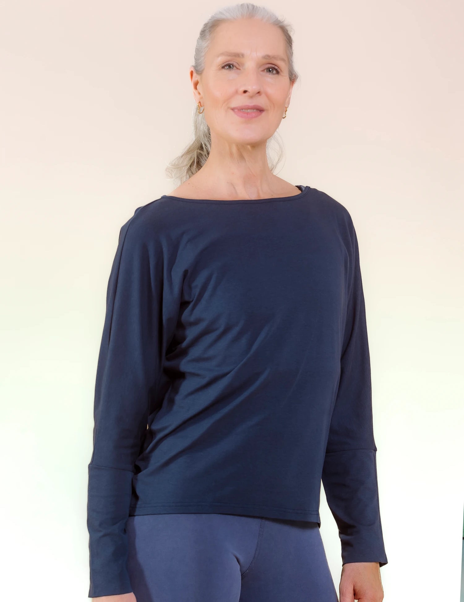 YogalongsleeveBlauT25.webp