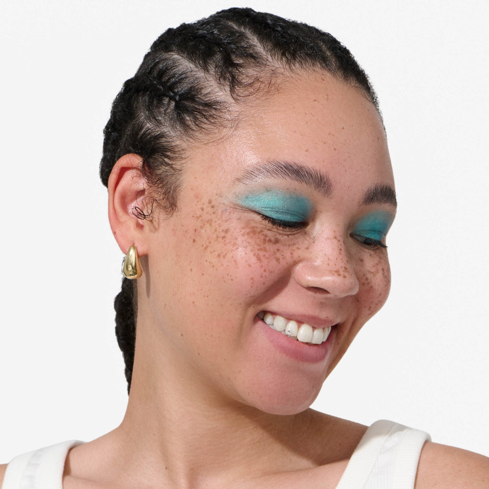 Loose Eyeshadow