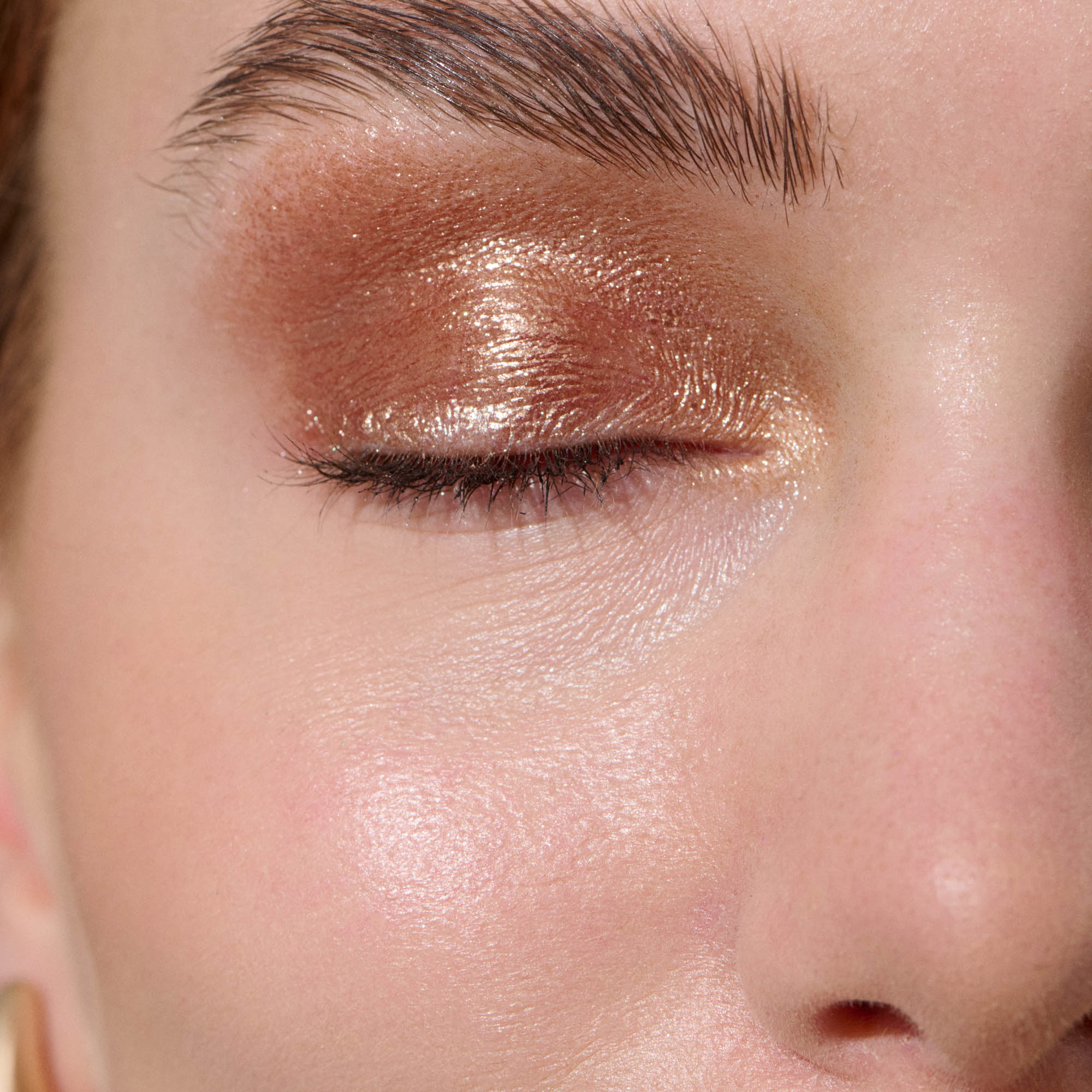 Loose Eyeshadow