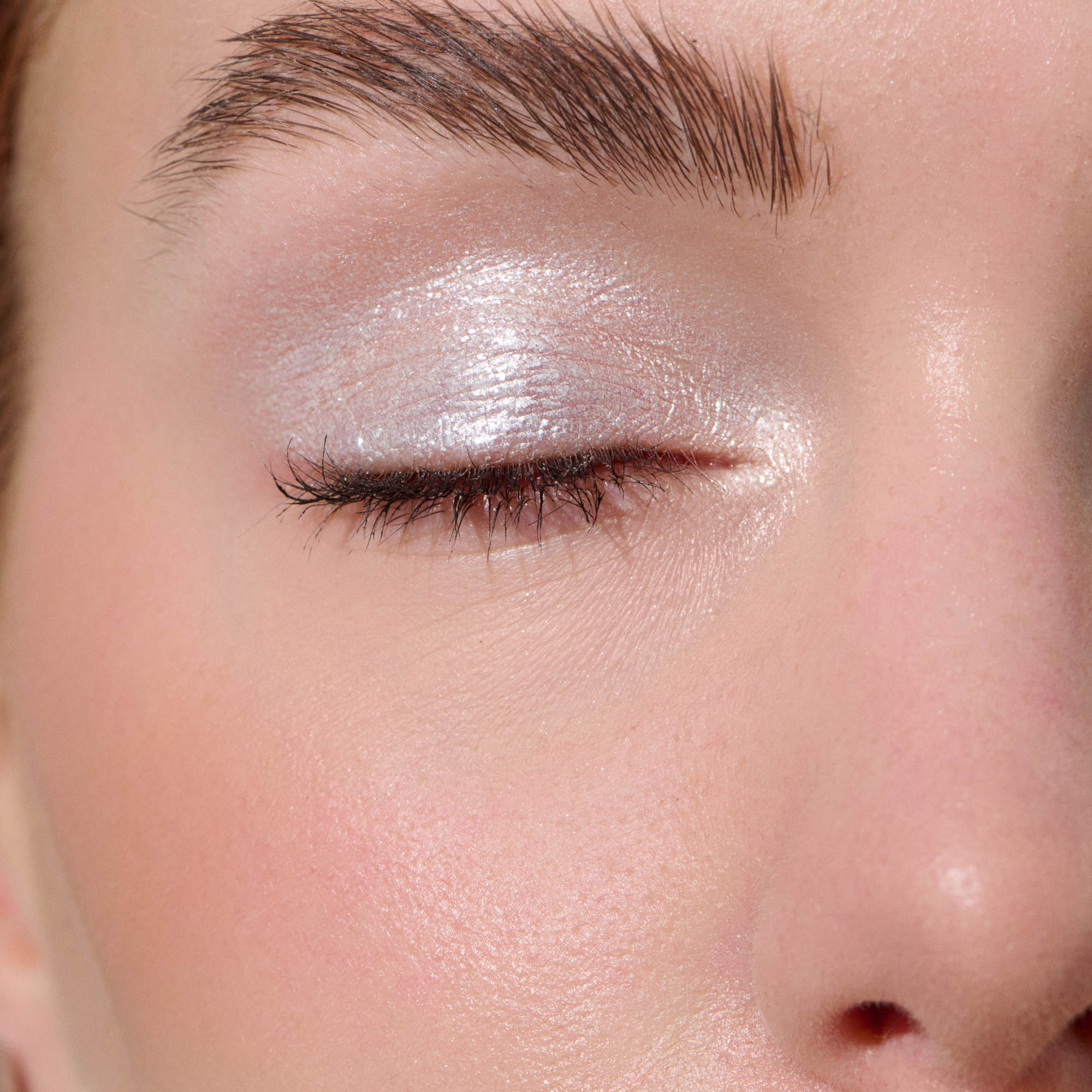 Loose Eyeshadow