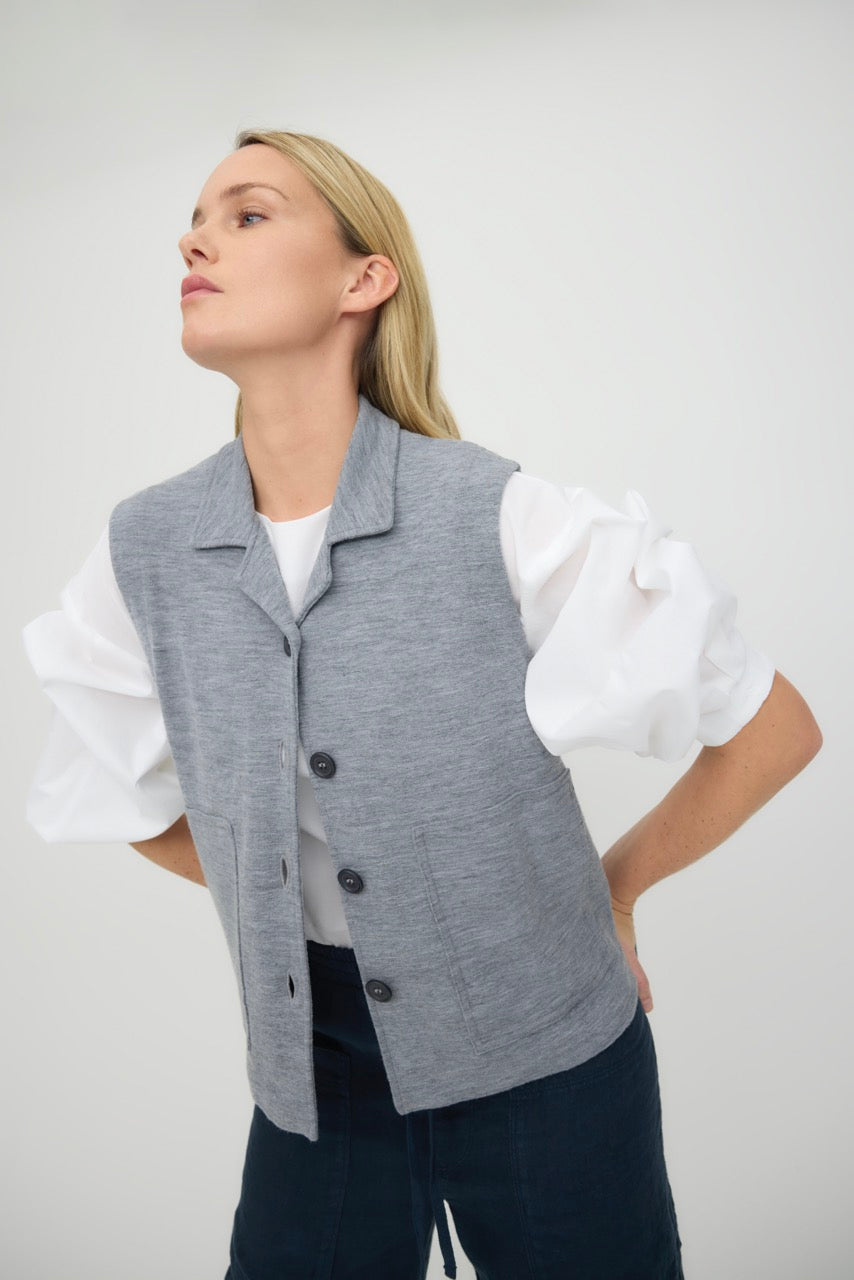 Vest W Open Collar
