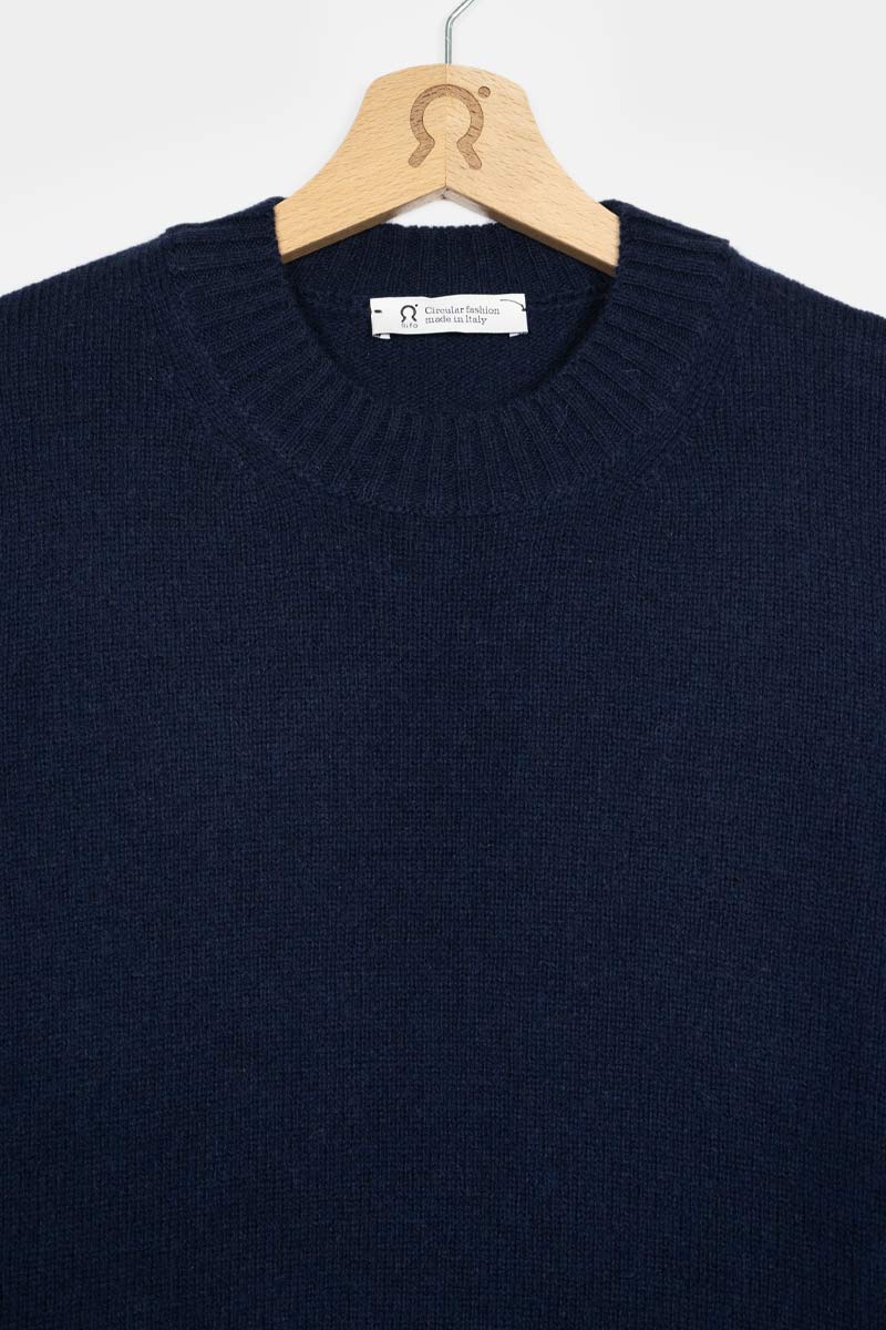 Ferruccio - Blu Mora