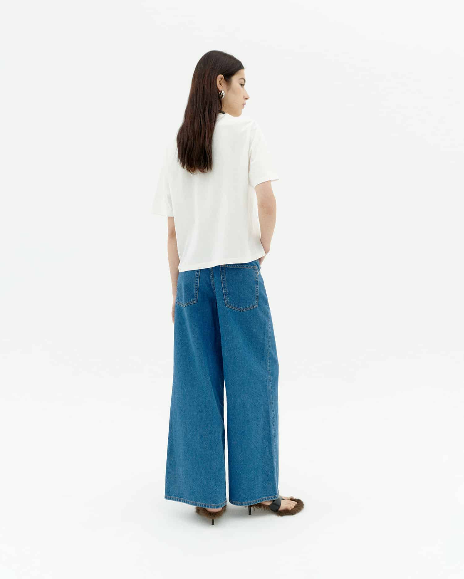 Lucia Tee - Chilli