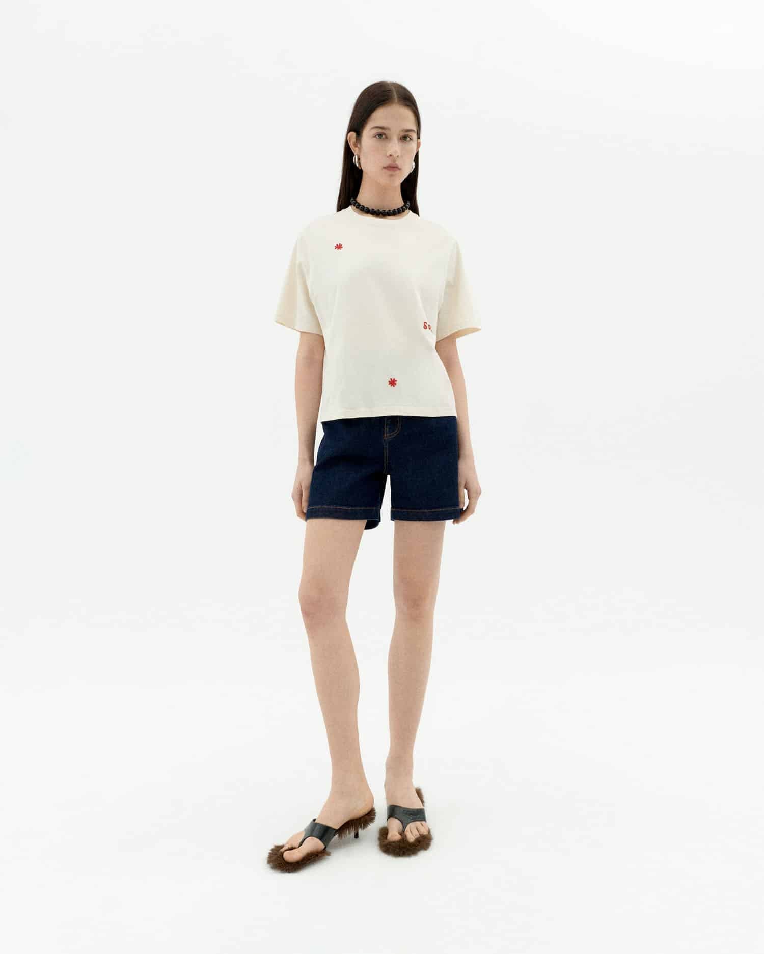 Lucia Tee Solsol - White